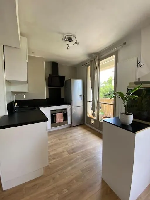 Apartamento Appart T2 Cosy Renove En Centre Ville Avec Parking Aix-en-Provence França